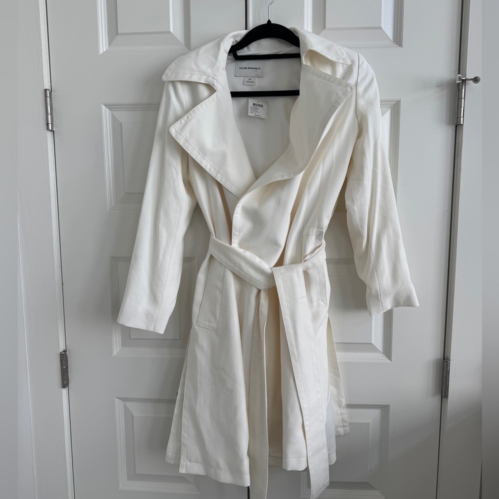 NWT Club Monaco Elegant White Trench Coat